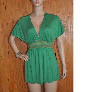 Women's short sleeve V Neck top smocked waist size 2XL